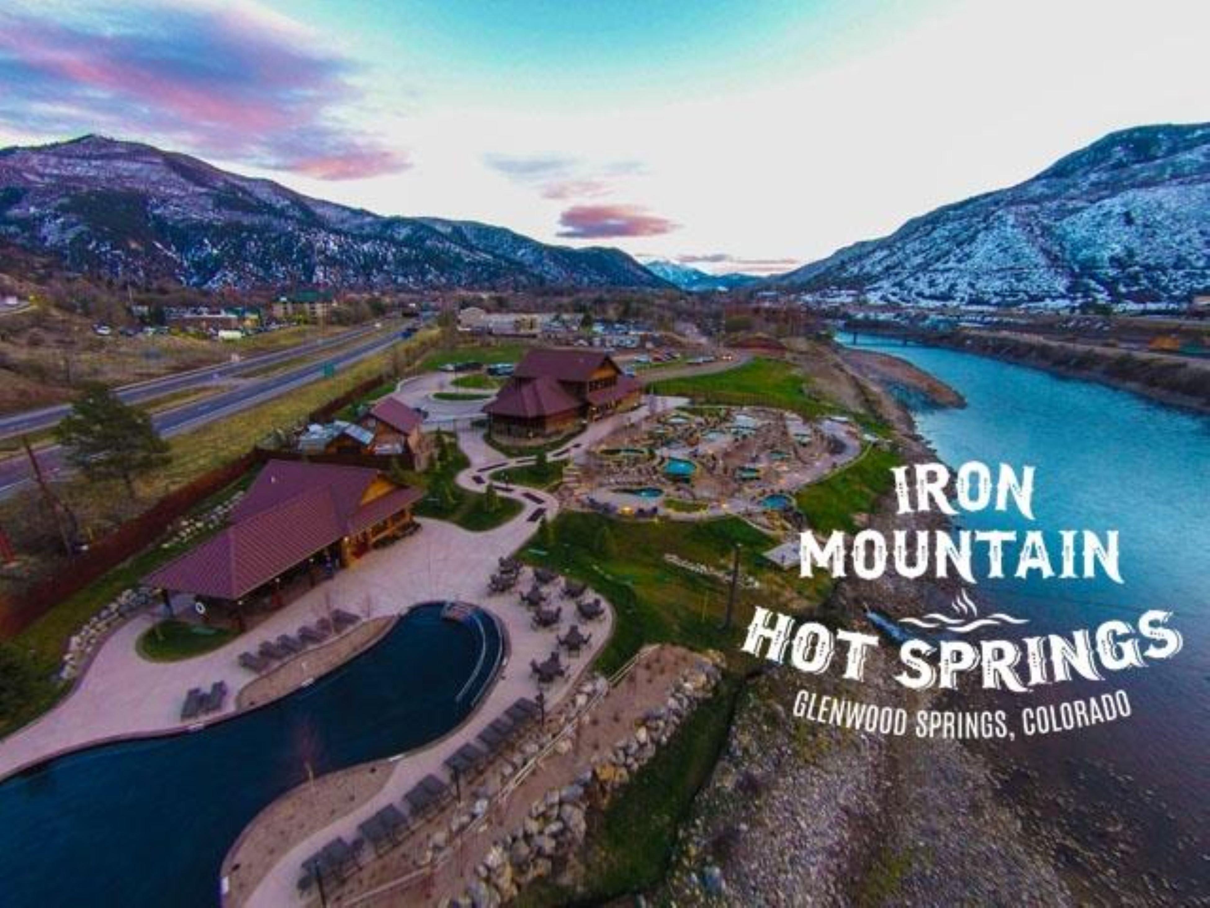 Holiday Inn Express Glenwood Springs Aspen Area By Ihg Exterior photo