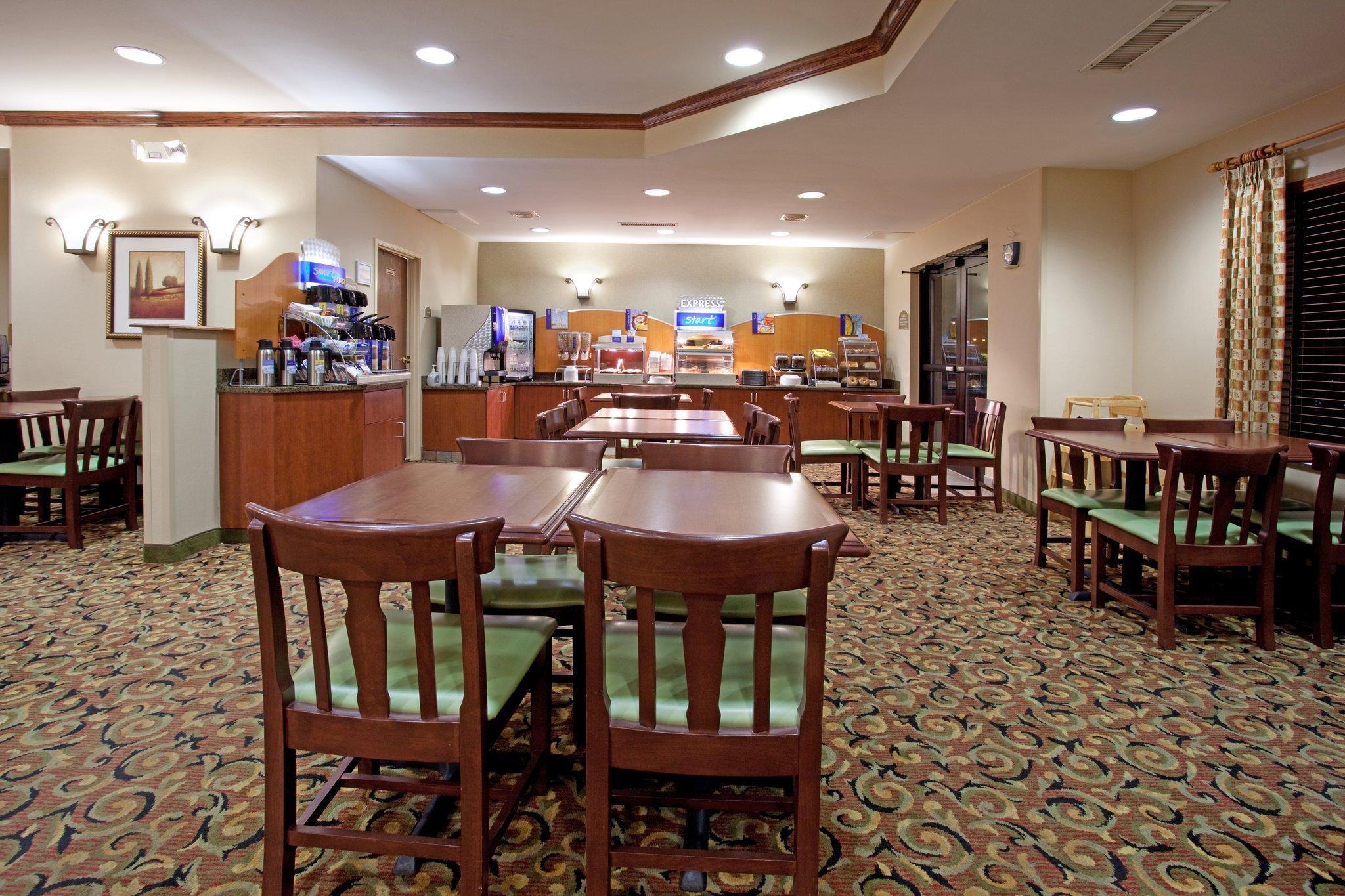 Holiday Inn Express Glenwood Springs Aspen Area By Ihg Exterior photo