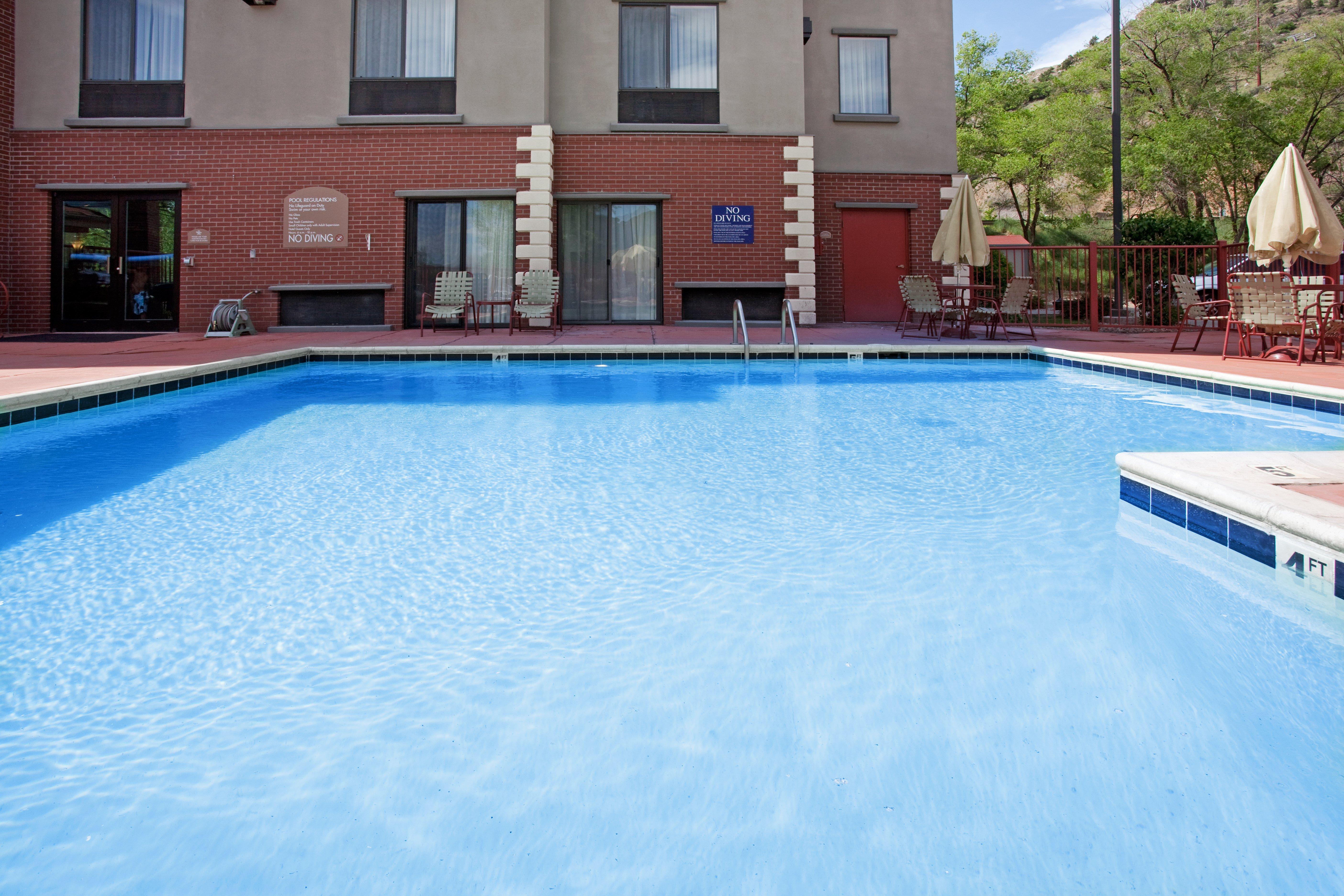 Holiday Inn Express Glenwood Springs Aspen Area By Ihg Exterior photo