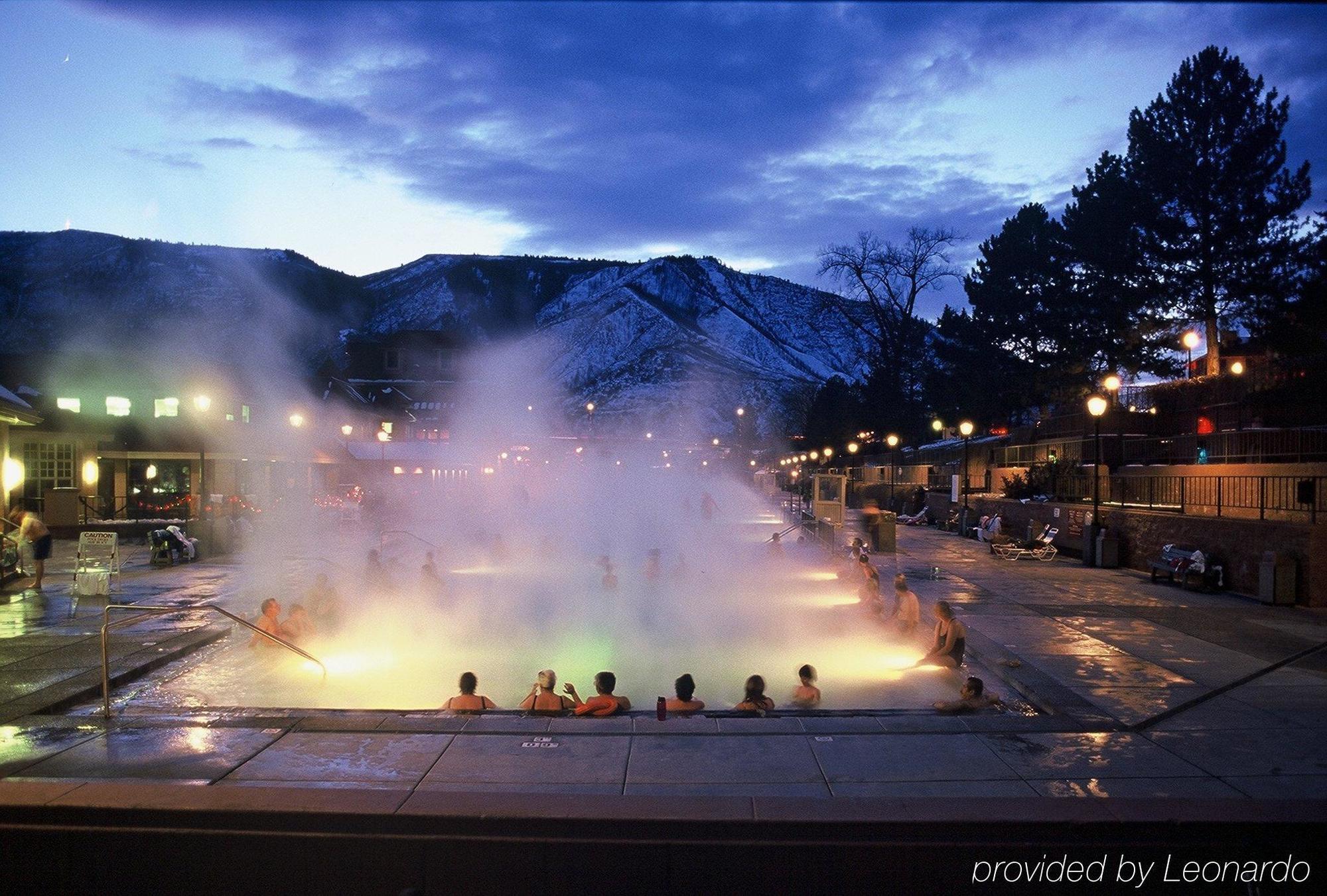 Holiday Inn Express Glenwood Springs Aspen Area By Ihg Facilities photo